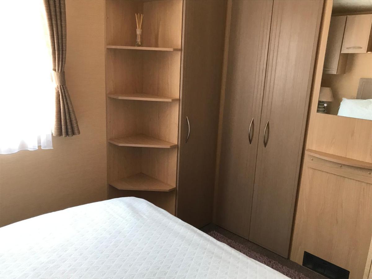 Pet Friendly Riverside Static Caravan チェダー エクステリア 写真